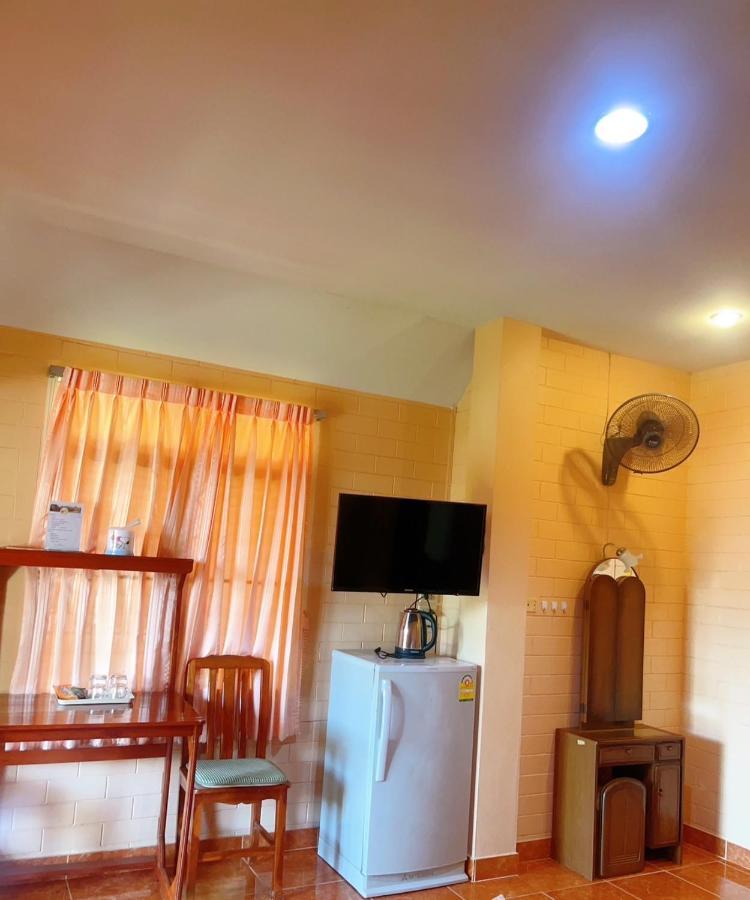 Bunraksa Resort กำแพงเพชร ภายนอก รูปภาพ